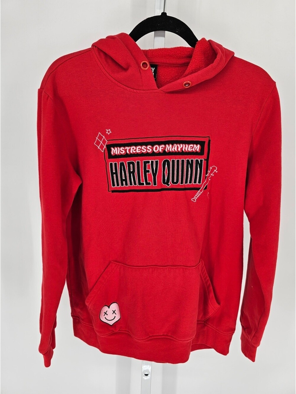 DC Comics Harley Quinn Mistress of Mayhem embroidered red pullover hoodie Sz S